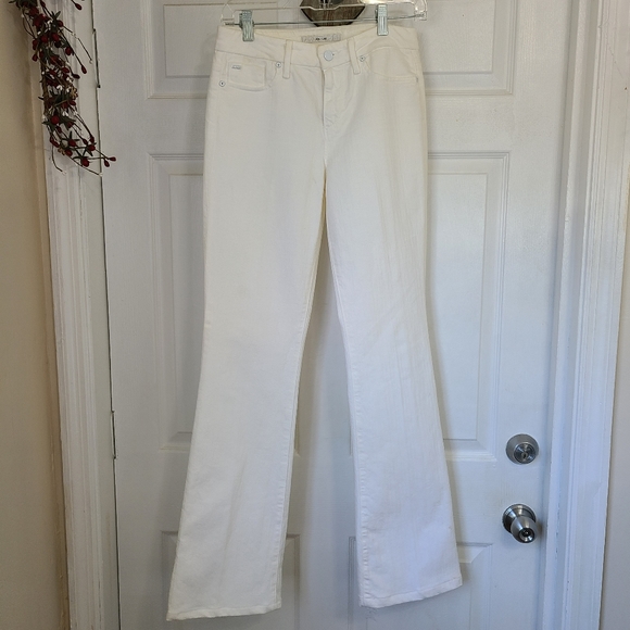 Joe's Classic Woman's White High Waisted Wide Leg  Flare Summer Jeans, Size 24 - Picture 4 of 16
